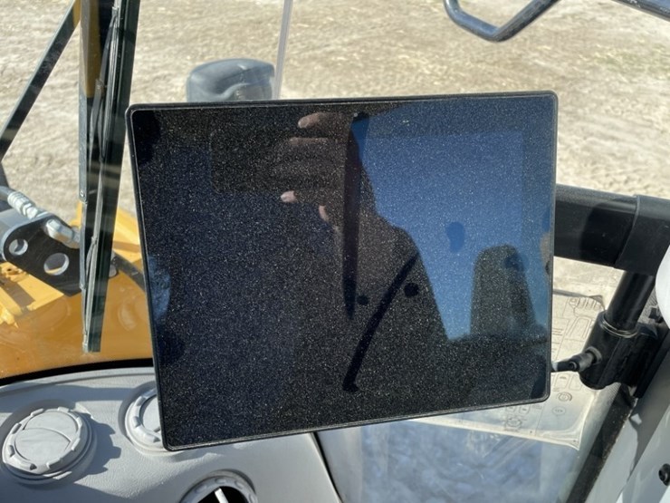 2023-volvo-l70h-image-42