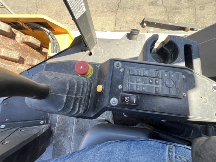 volvo-sd115b-image-22