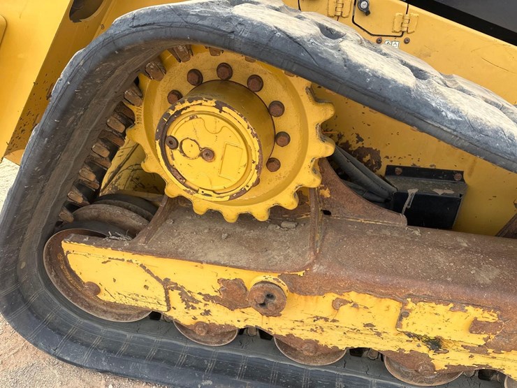 2017-caterpillar-299d2-image-12