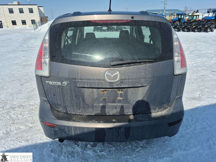 2009-mazda-mazda5-image-4