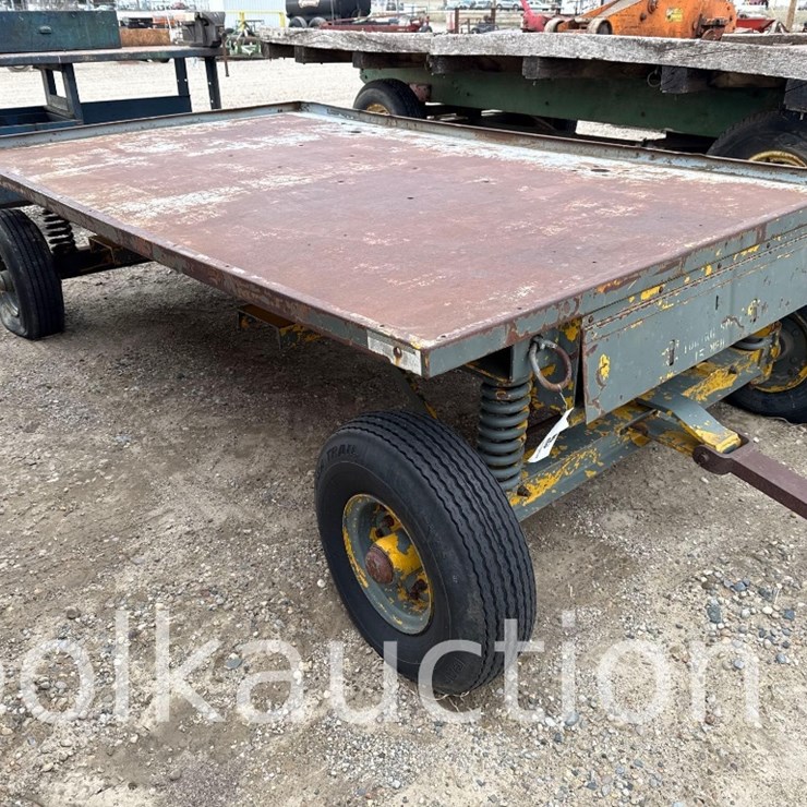 2214 - METAL TRAILER - 107" x 65" - FROM THE LARRY POLK ESTATE