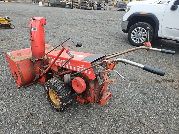 gravely-12-snow-blower-image-5
