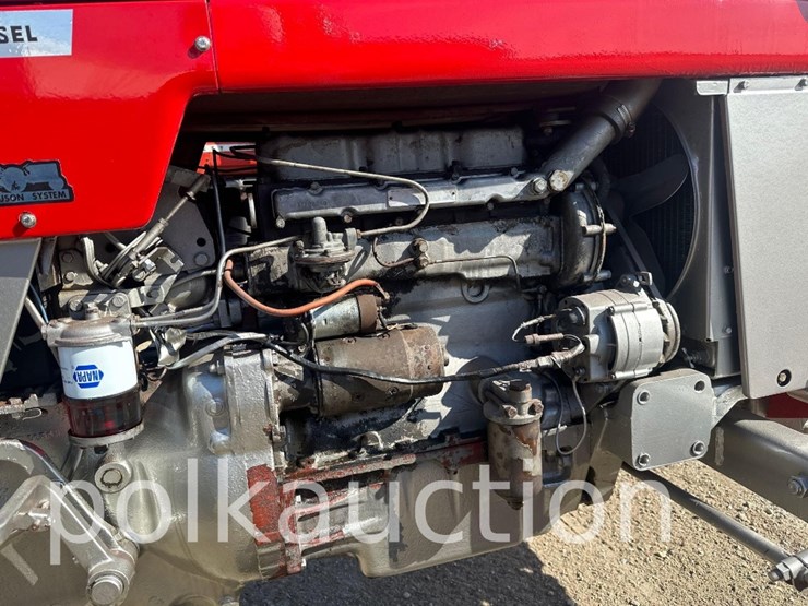 massey-ferguson-165-image-5