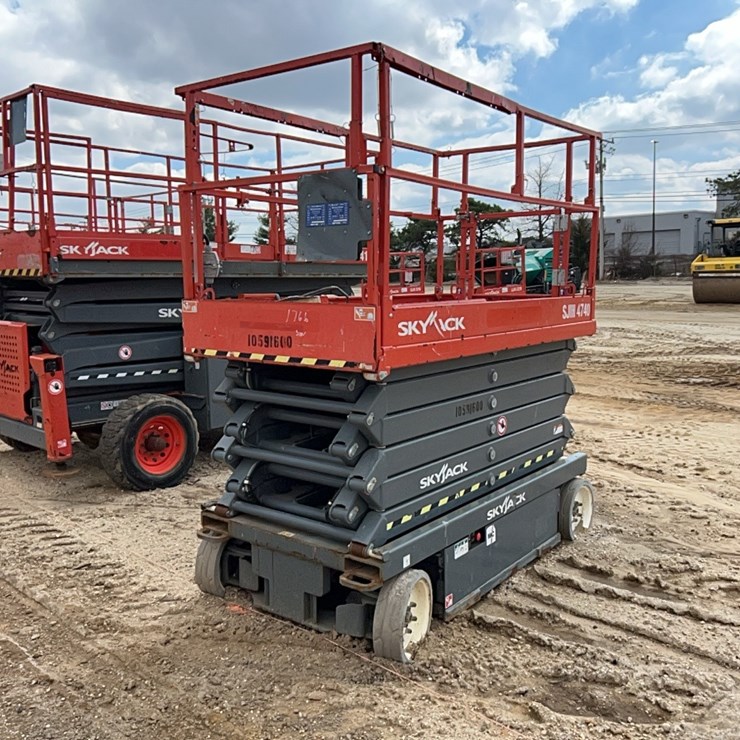 2017 SKYJACK SJIII4740