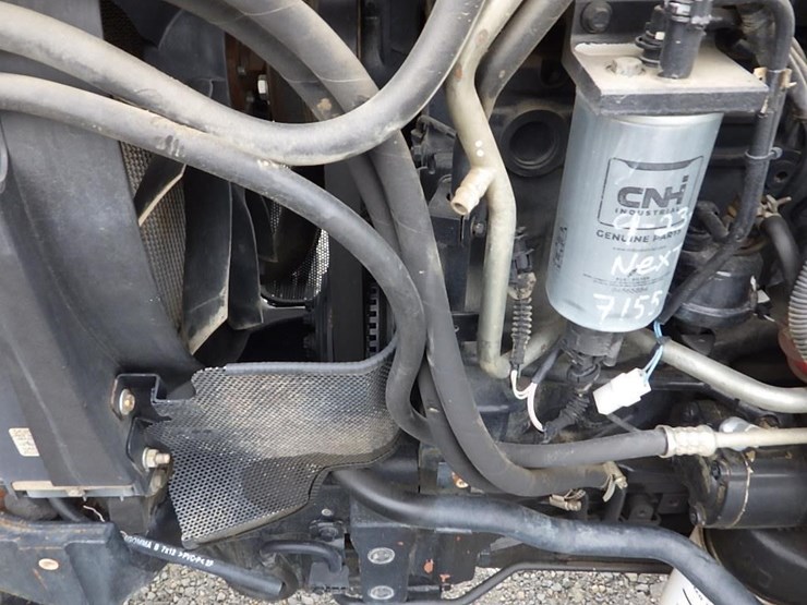 new-holland-t4060f-image-17