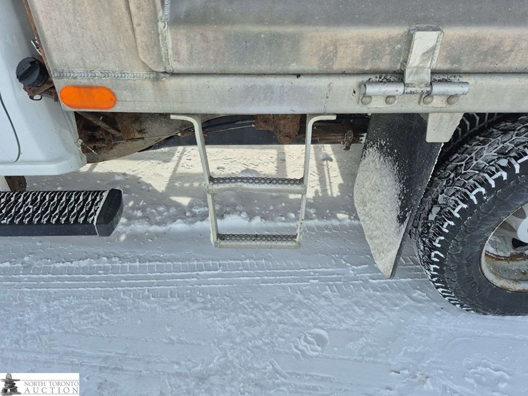 2019-gmc-sierra-3500hd-image-29