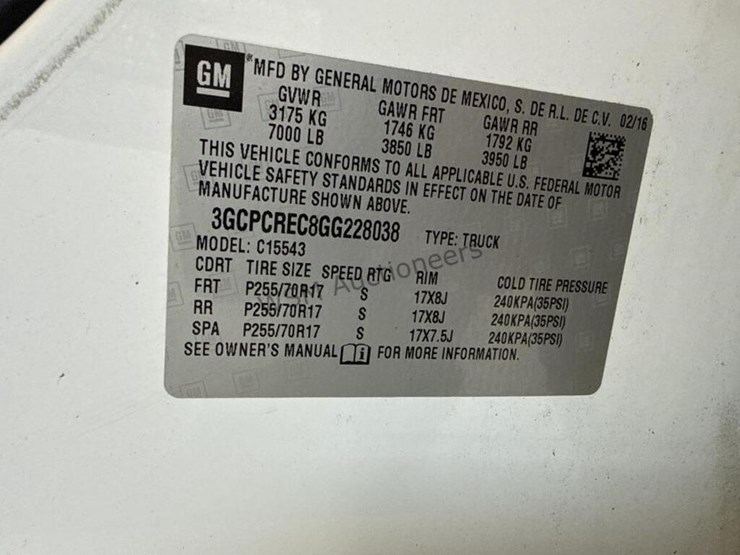 2016-chevrolet-silverado-1500-image-18