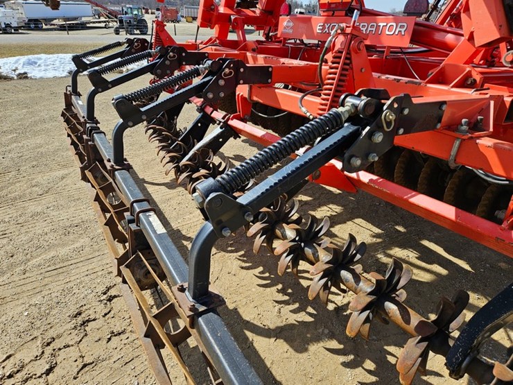 kuhn-krause-excelerator-8000-image-21