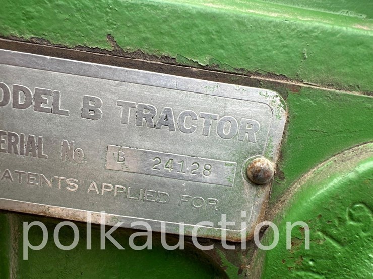 john-deere-b-image-12