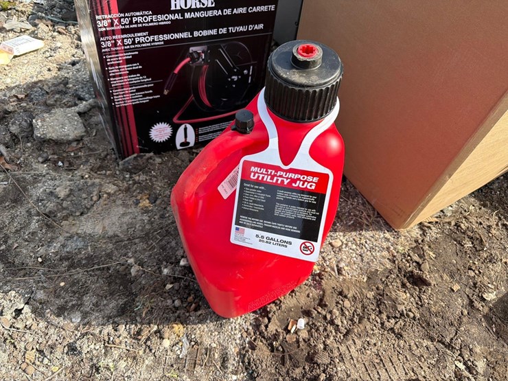 new-5-gal-liquid-utility-jug---red-new-support-equipment-image-1