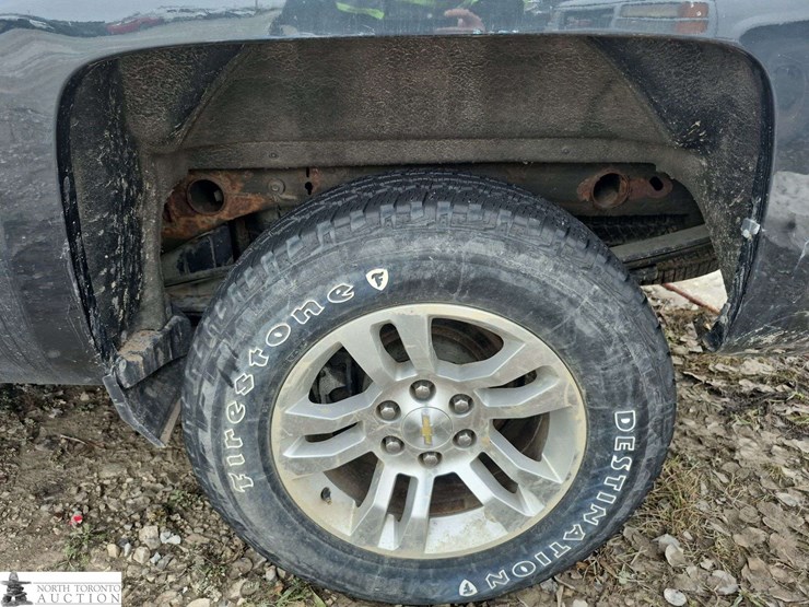 2017-chevrolet-silverado-1500-image-32