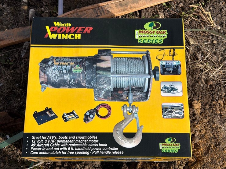 new-2000#-atv-wood-power-winch---atv-winch---camo-new-support-equipment-image-1