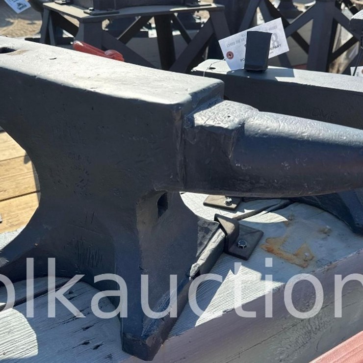 1729 - 25.5" x 4.5" ANVIL - FROM THE HARLAN BEER ESTATE