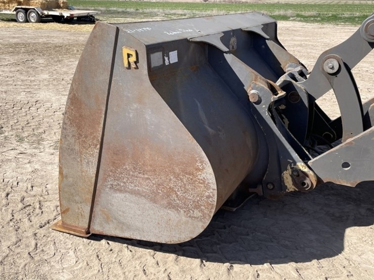 2024-volvo-l70h-image-15