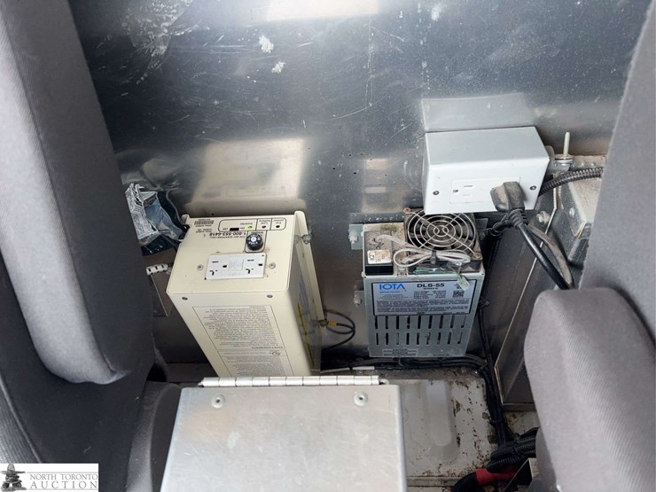 2017-ford-transit-image-22