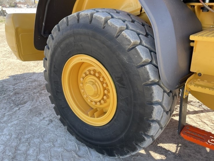 2023-volvo-l70h-image-12