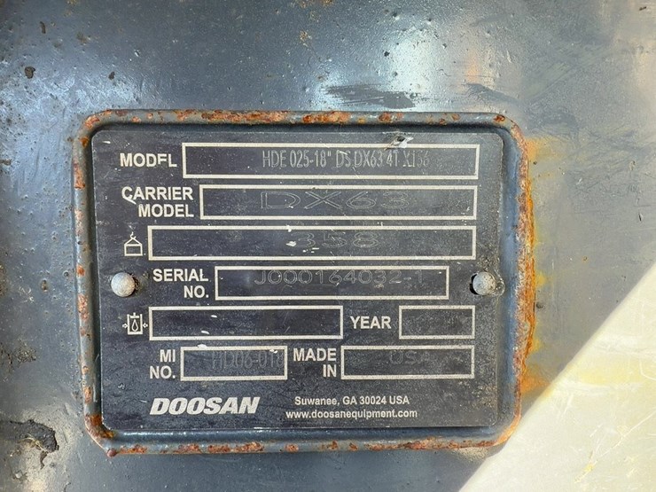 doosan-20"-bucket-with-teeth-image-5