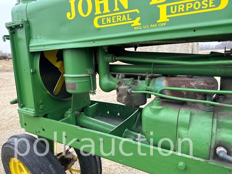 john-deere-b-image-11