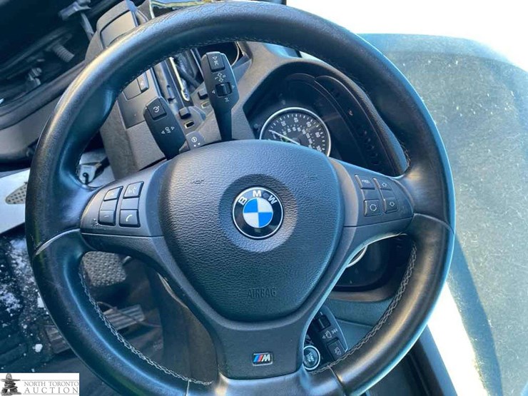 2011-bmw-x5-image-25