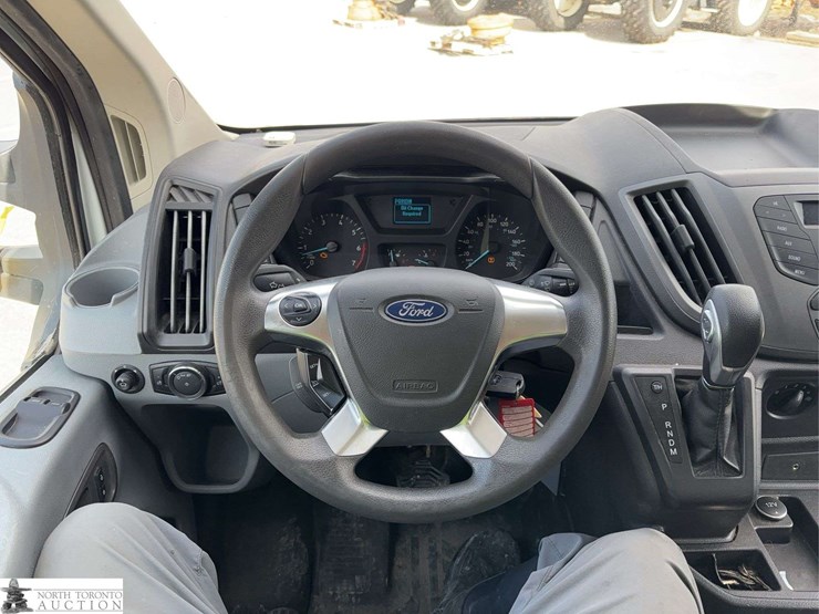 2017-ford-transit-image-19
