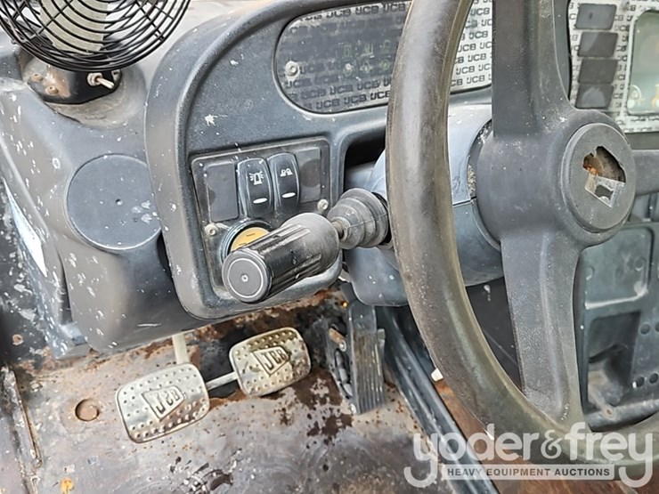 2017-jcb-507-42-image-31