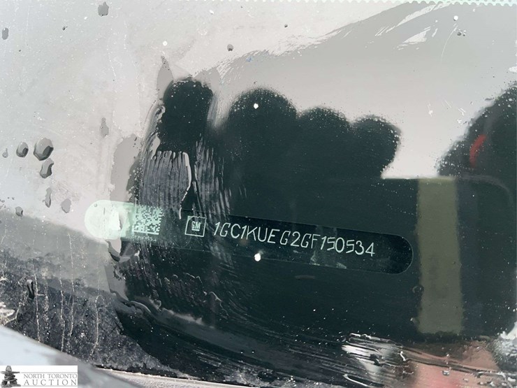 2016-chevrolet-silverado-2500hd-image-8