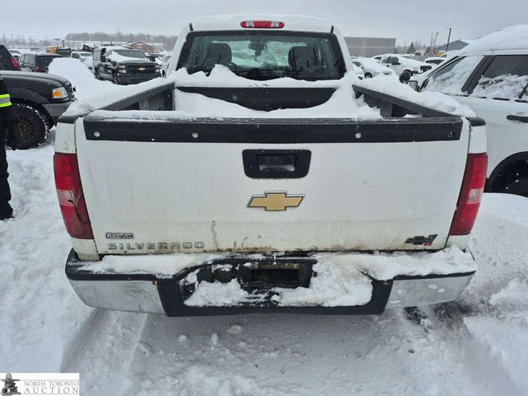 2008-chevrolet-silverado-1500-image-3