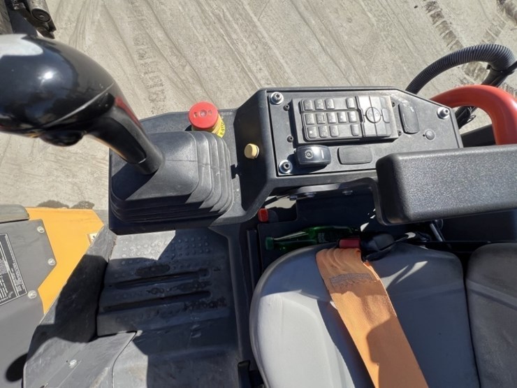 2023-volvo-dd30b-image-28