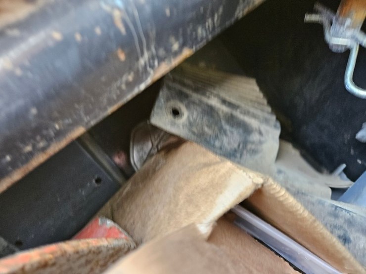 kubota-svl95-2s-image-32