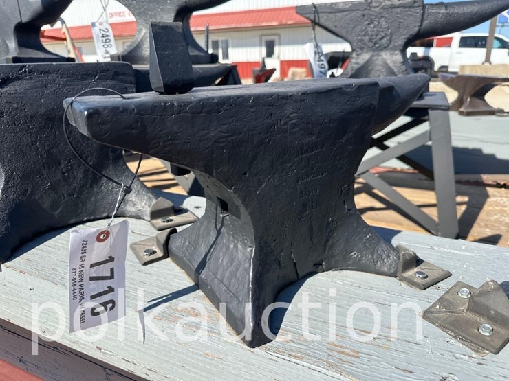 1716---21"-x-4.5"-anvil---from-the-harlan-beer-estate-image-1