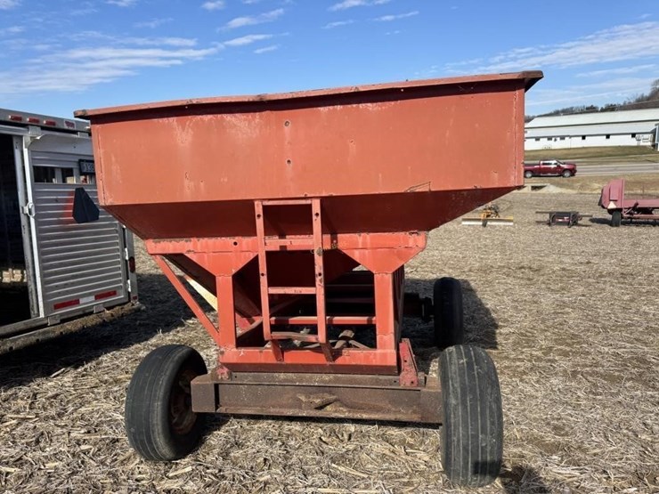 bii-335-delux-gravity-box-&-geat---off-site-image-5