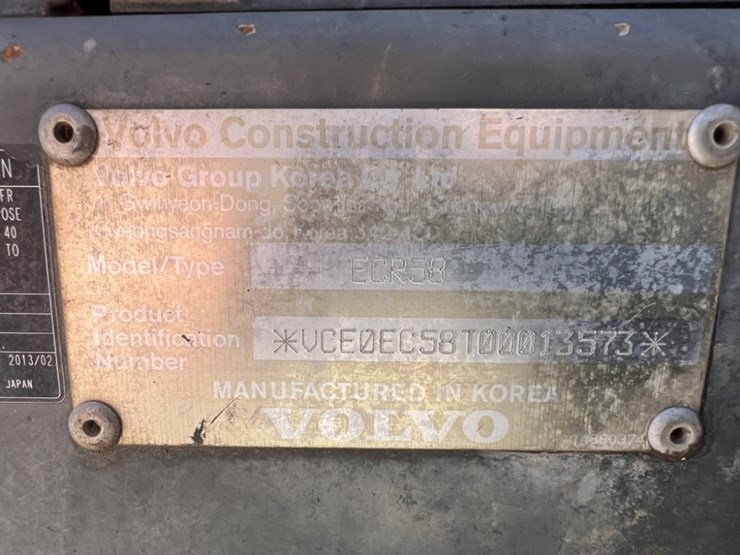 2013-volvo-ecr58-image-27