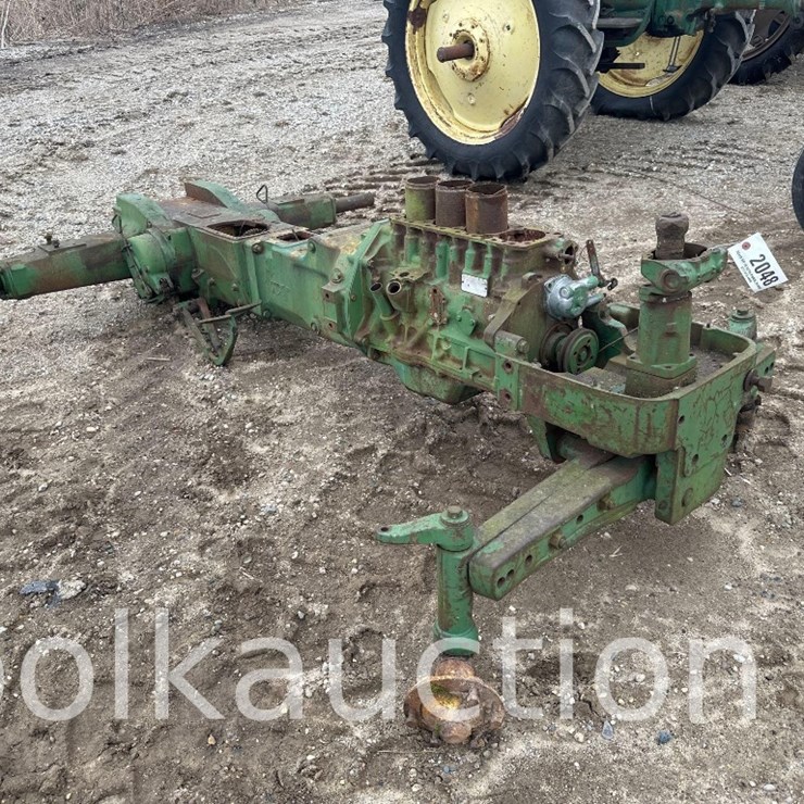 2048 - JOHN DEERE 1010 RU CARCASS (SN# 35531)