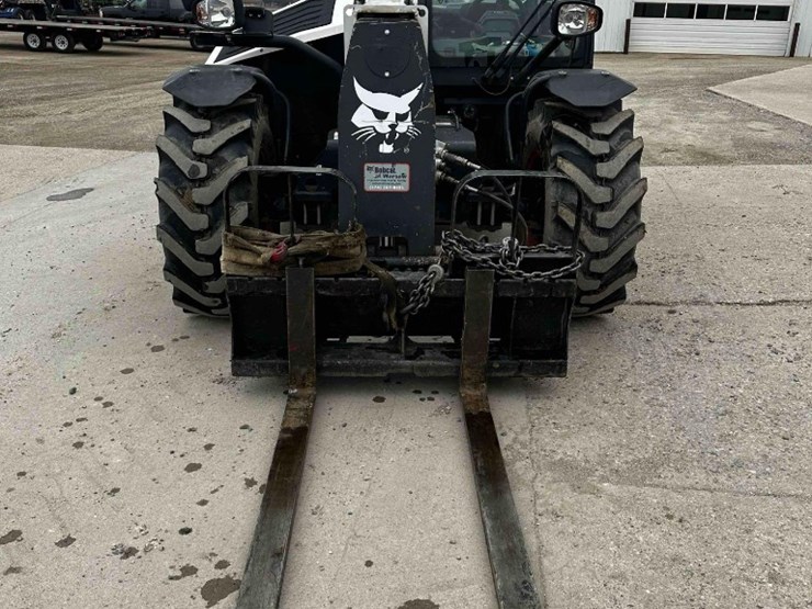 2022-bobcat-tl619-image-3