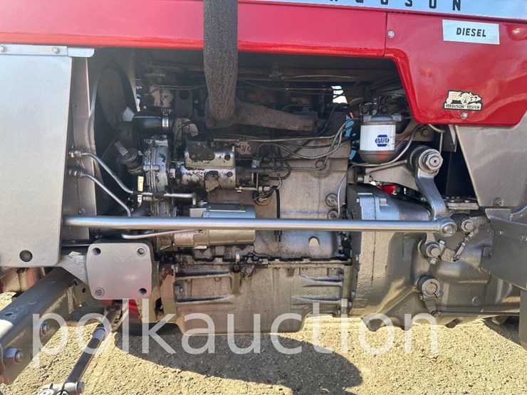massey-ferguson-165-image-15