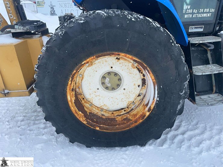 2014-new-holland-tv6070-image-12