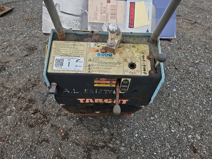 target-pac-iv-walk-behind-road-saw-image-4