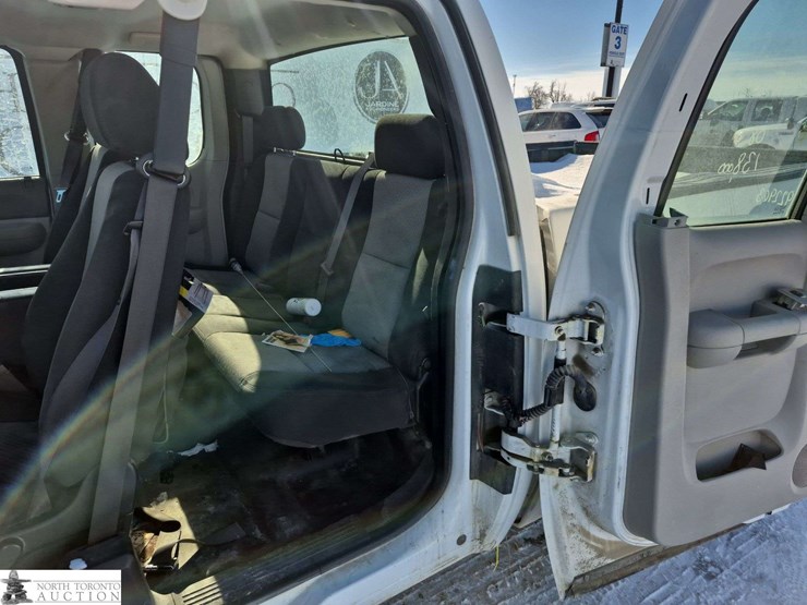 2008-chevrolet-silverado-1500-image-21