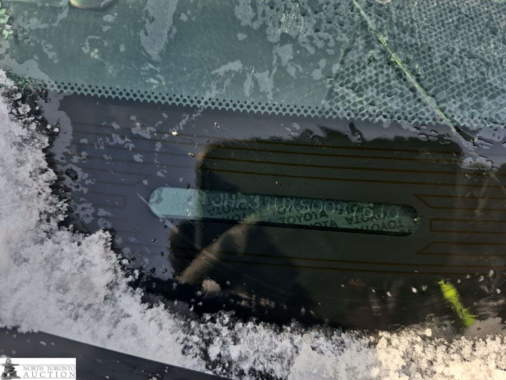 2005-lexus-rx330-image-9