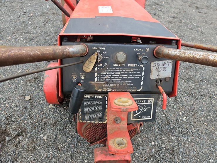 gravely-12-snow-blower-image-6