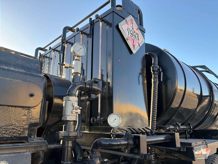 2005-international-5900i-t/a-gardner-denver-kill-truck-image-24