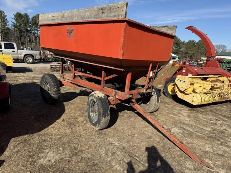 farm-and-fleet-gravity-box-with-auger-image-9