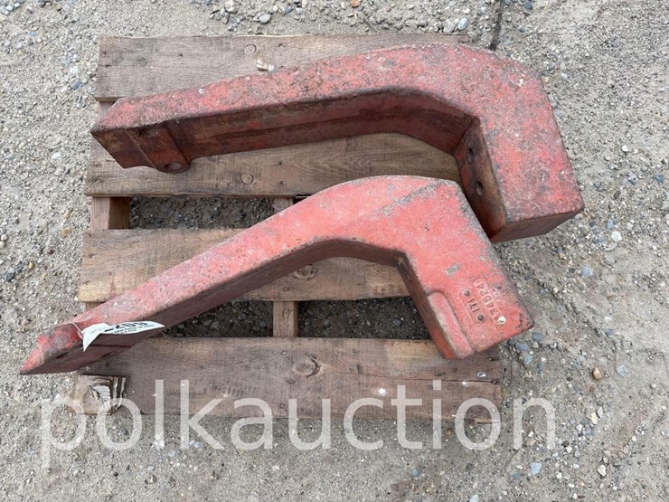2209---2-piece-front-weight-set-(all-1$)---from-the-larry-polk-estate-image-1