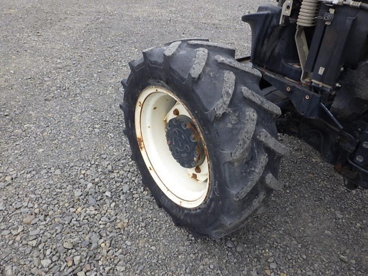 new-holland-t4060f-image-28