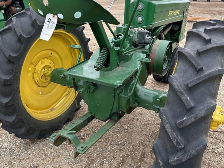 john-deere-h-image-7