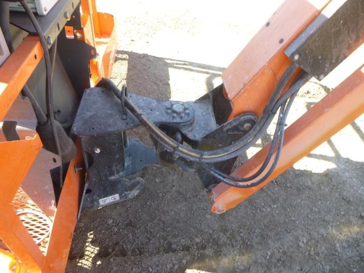 jlg-460sj-image-14