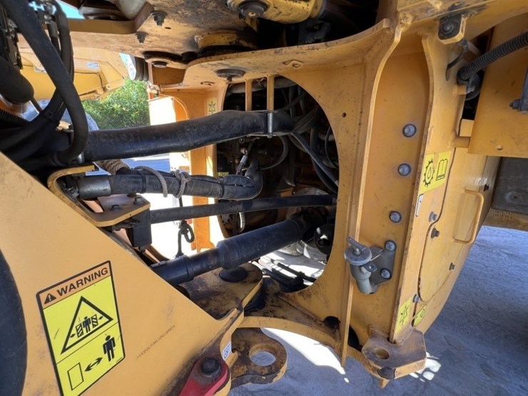 2020-volvo-l70h-image-19