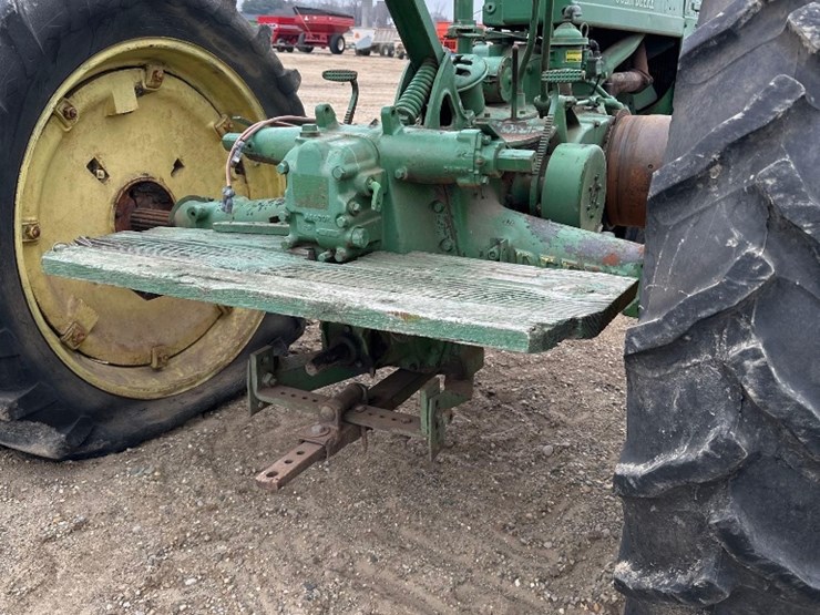 john-deere-a-image-7