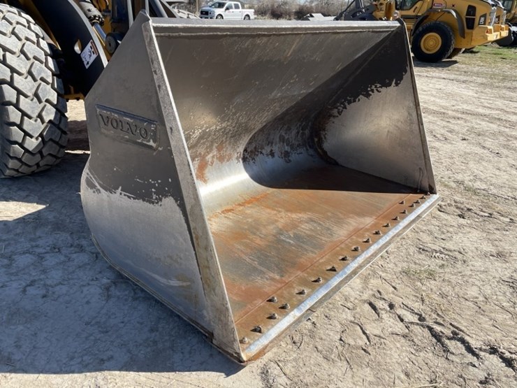 2023-volvo-l70h-image-13