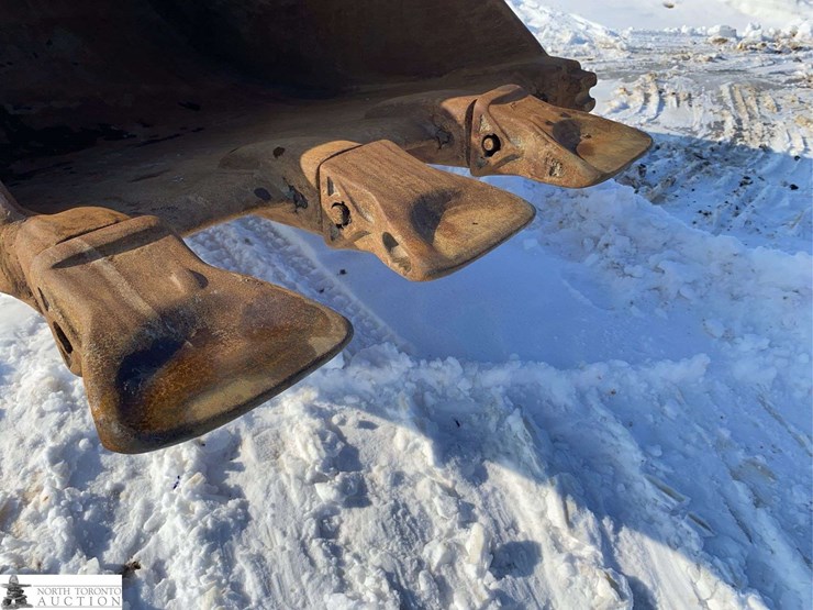 liebherr-r946-lc-image-28